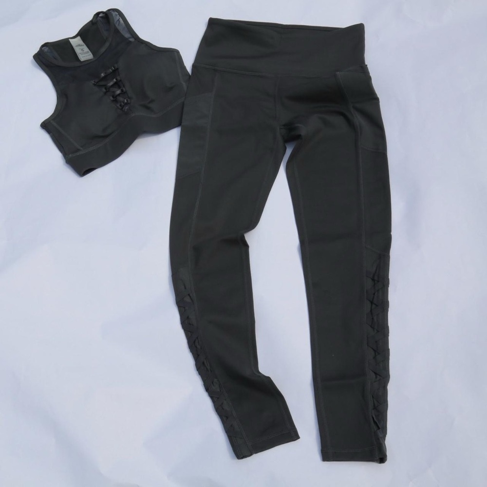 Gray Sports Bra & Leggings Set